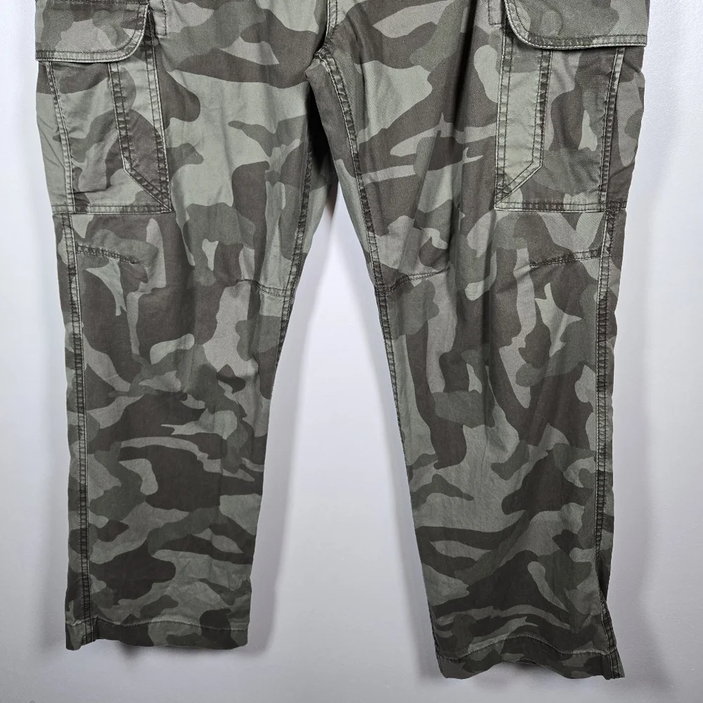 Urban Pipeline Green Camo Cargo Pants Mens Size 38